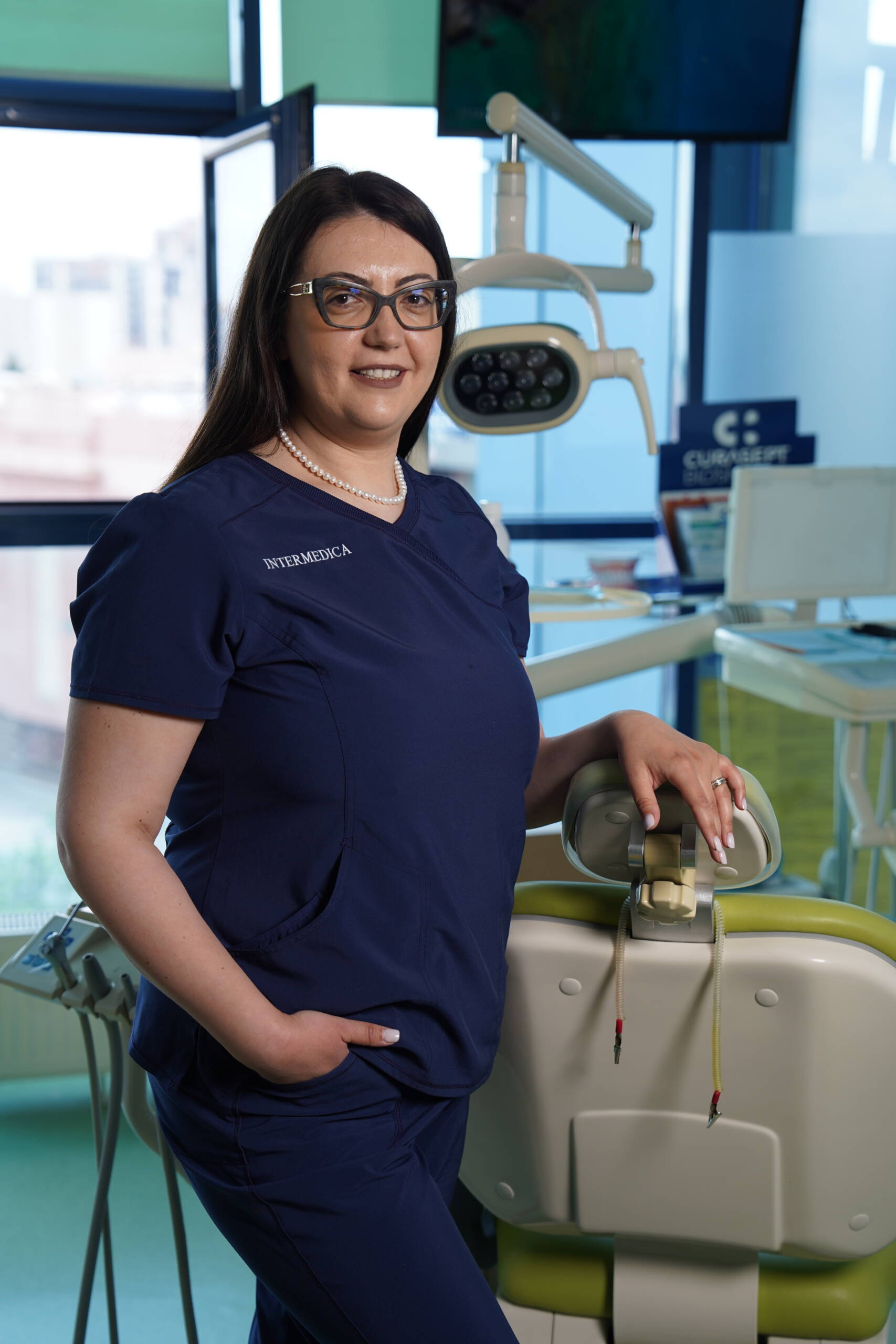 Dr. Andreea Samoilă